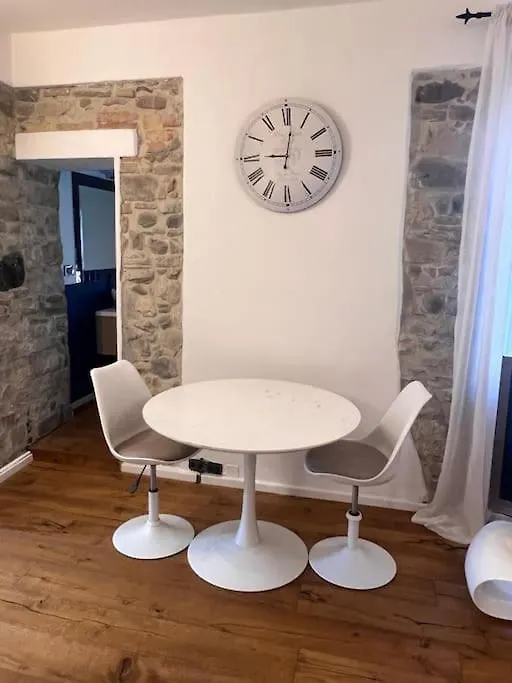 Appartamento Con Vista Collina Fornovo Di Taro Piantonia Italy